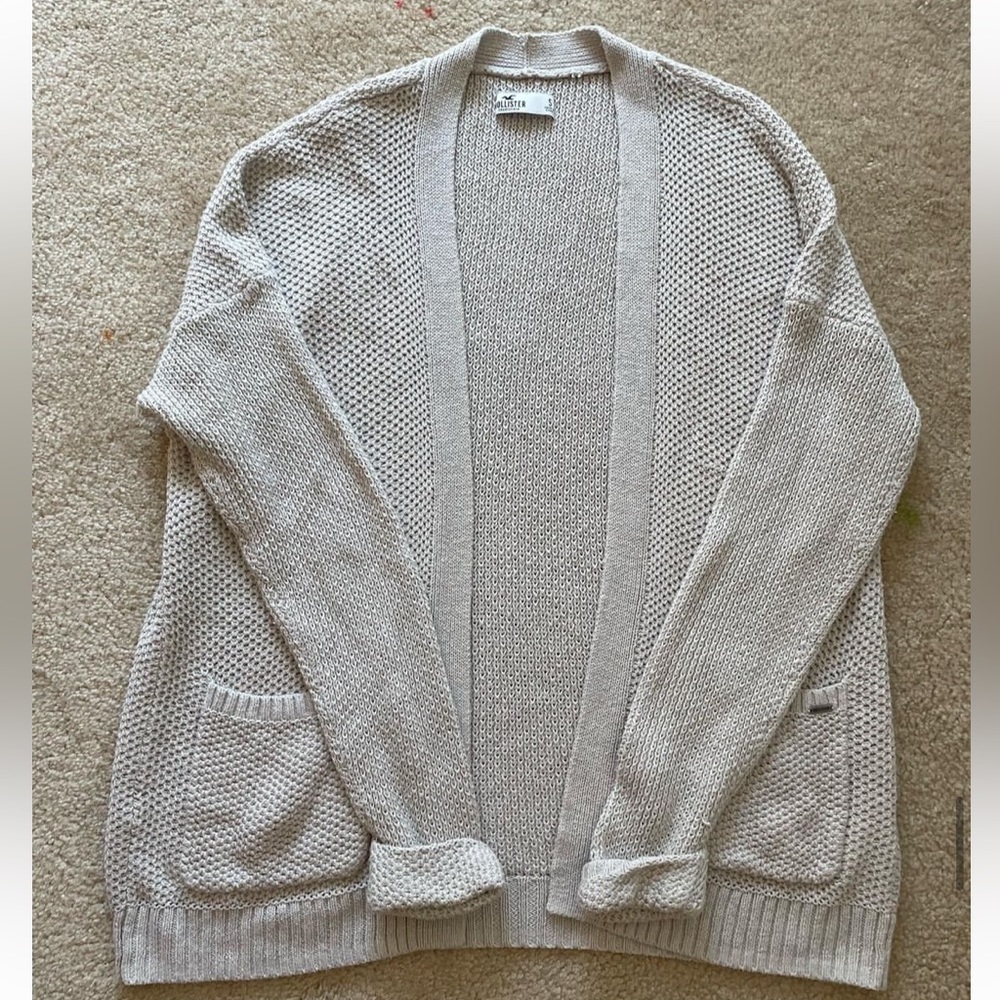 Hollister Cardigan
